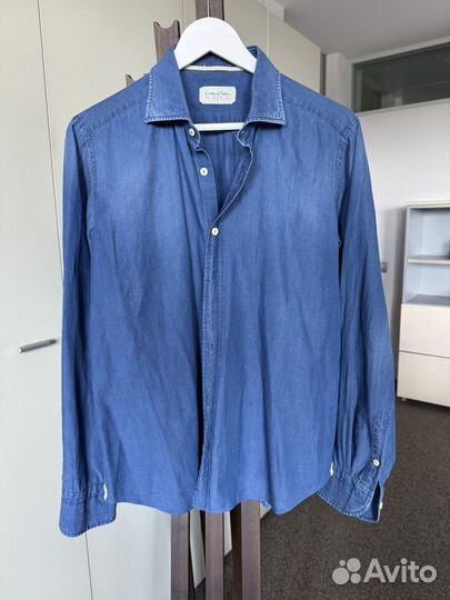 2 рубашки + футболка + ремень