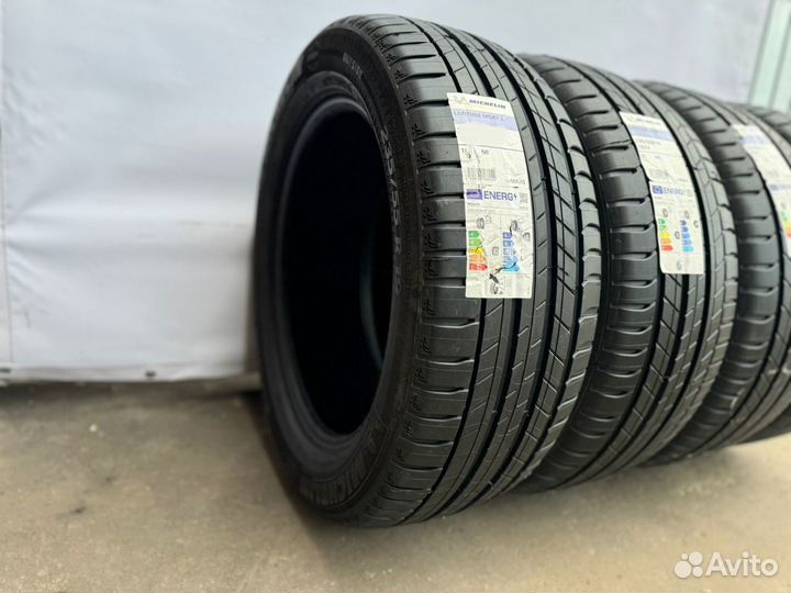 Michelin Latitude Sport 3 235/55 R19 101W