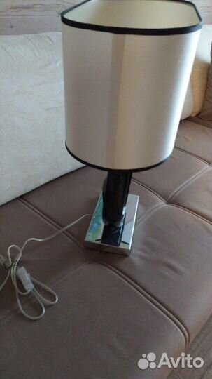 Настольные лампы интерьерные