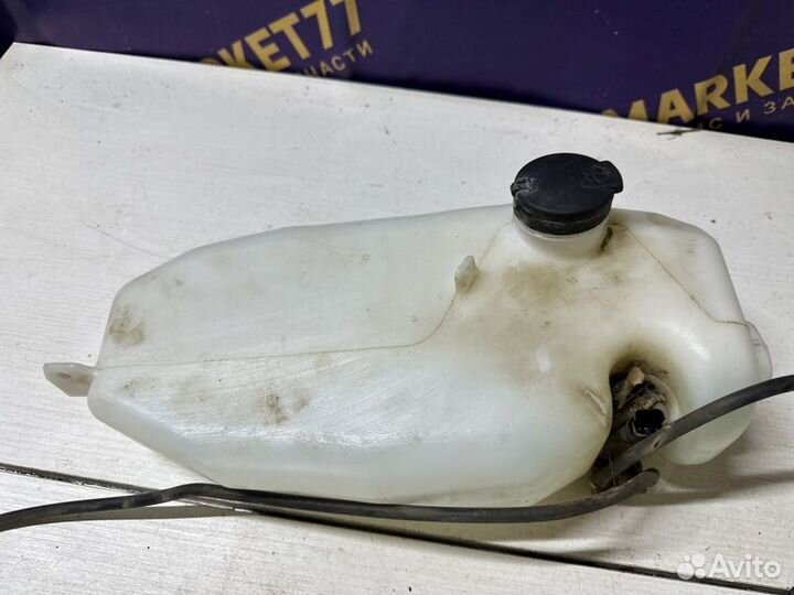 Бачок стеклоомывателя Renault Sandero хечбек H4M