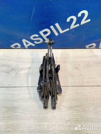 Петля капота Bmw X3 E83 LCI N52N 2.5SI 04/2008