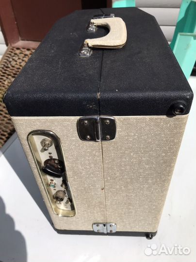 Проигрыватель винила СССР