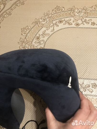 Подушка для путешествий