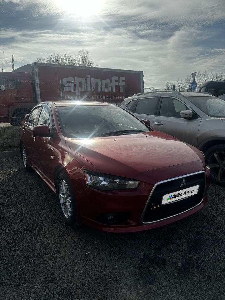 Mitsubishi Lancer: фото из отзыва