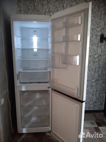 Холодильник бу lg