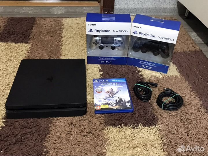 Sony PS4 slim 500gb+70 игр