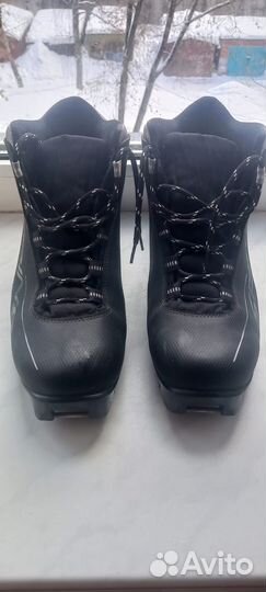 Лыжные ботинки, размер 43