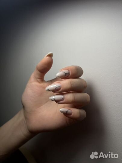 Маникюр, укрепление, гель- лак