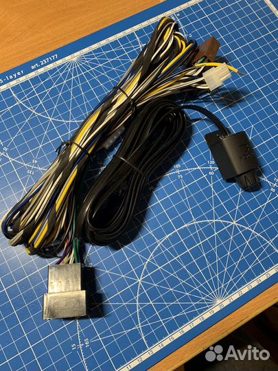 ISO кабель Focal с регулятором