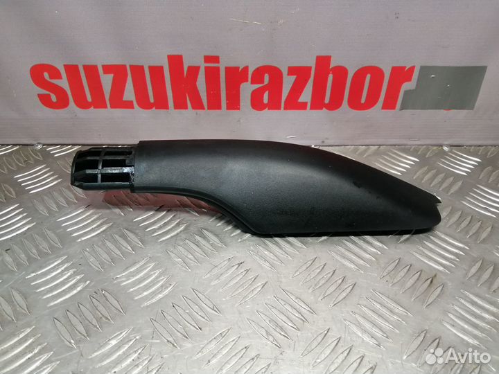 Накладка релинга передняя правая Suzuki Ignis