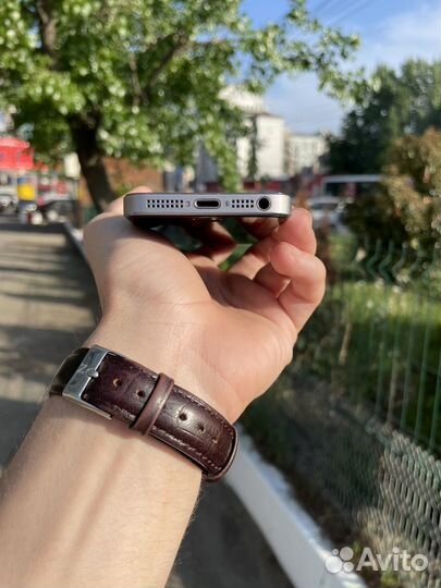 iPhone 5, 32 ГБ