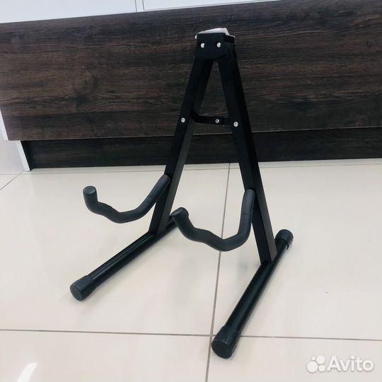 Стойка для гитары