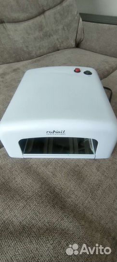 Лампа для сушки ногтей