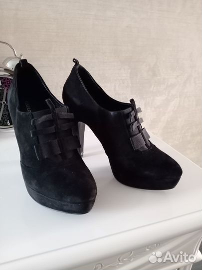 Босоножки нат. кожа 38