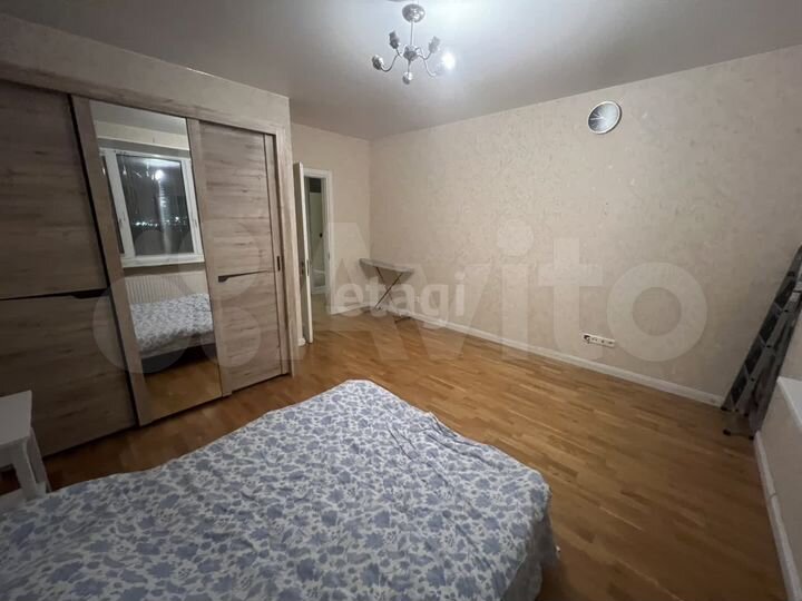 2-к. квартира, 64,4 м², 13/17 эт.