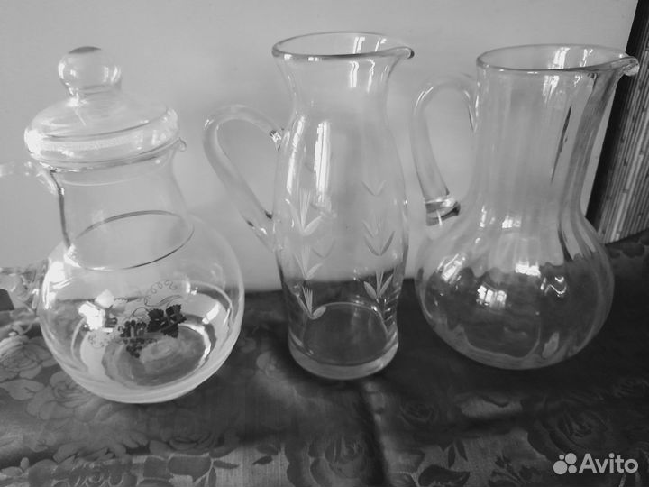 Кувшины стекло разные - 3 шт. СССР