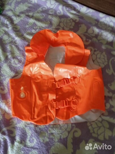 Спасательный жилет надувной