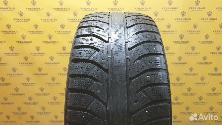 Bridgestone Ice Cruiser 7000 255/50 R19 107T