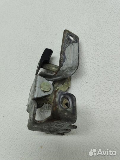 Ручка открывания лючка бензобака Honda Capa 2002