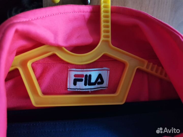 Костюм спортивный