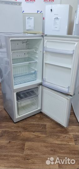 Холодильник Elenberg RF-1205B