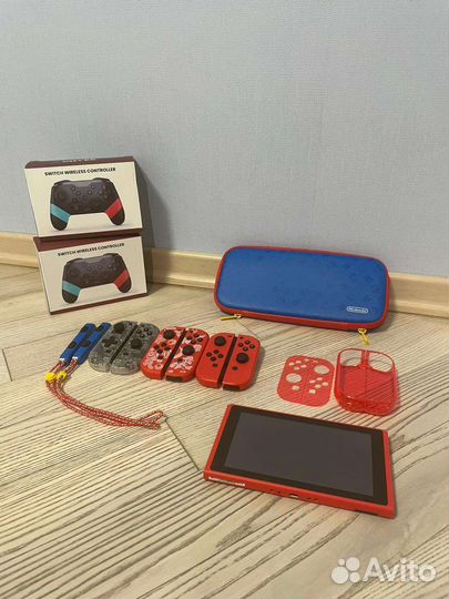 Игровая приставка Nintendo Switch edition Mario