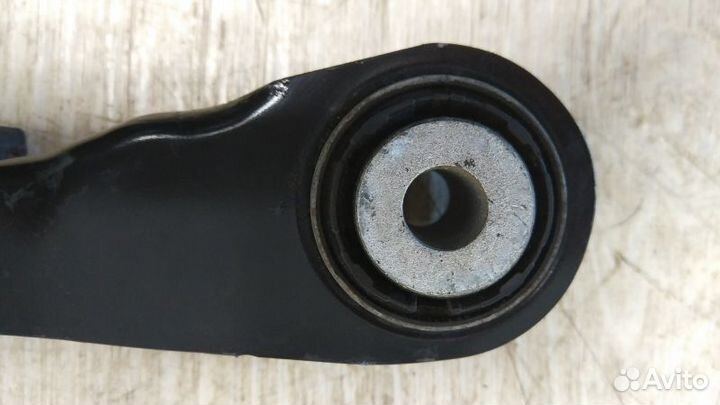 Рычаг задний правый BMW 6867537