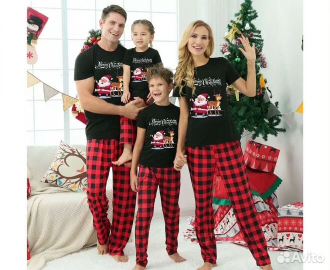 Новогодний фемели лук