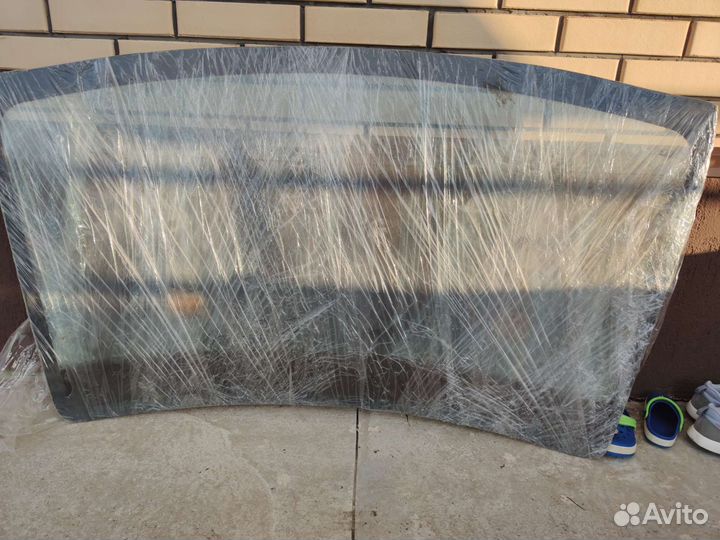 Лобовое стекло suzuki swift