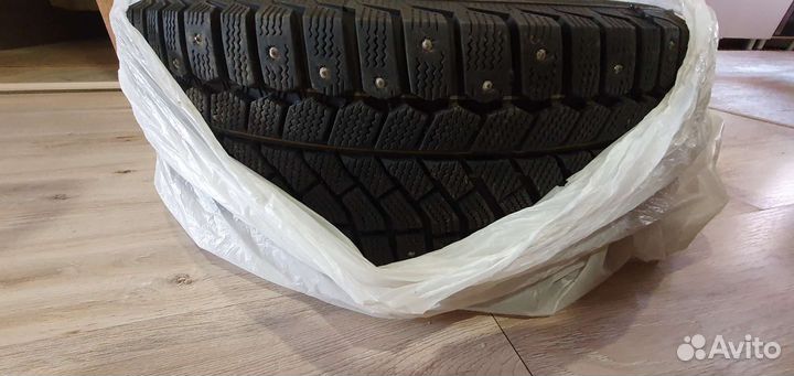 Viatti Brina Nordico V-522 215/55 R17