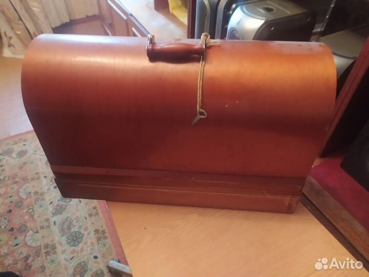 Швейная машина Подольск ручная