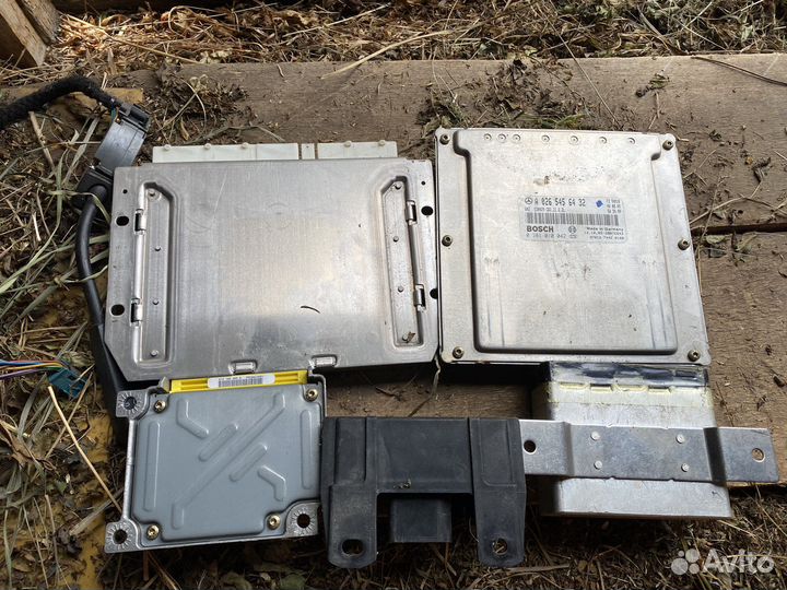 Мерседес Эбу Блоки Мозги Мерседес 2001г 2.2 Дизель