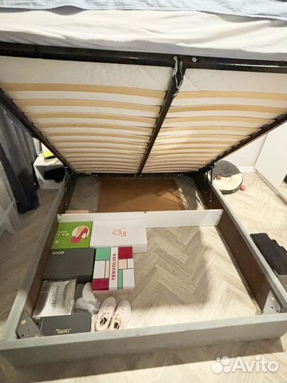 Кровать двухспальная 160 200