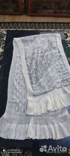 Шарфы и палантины