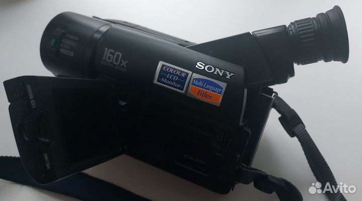 Видеокамера Sony CCD-TRV13E PAL