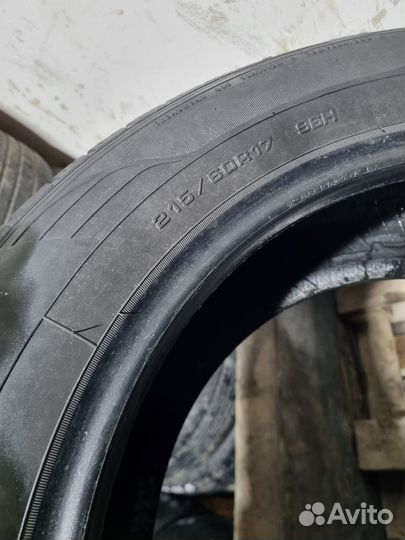 Goodyear EfficientGrip SUV 4x4 215/60 R17 96H