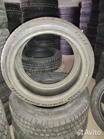 Habilead HF330 235/45 R18 98W