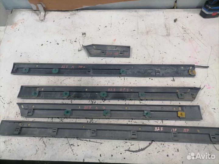 Молдинги дверей и крыла Rover 827