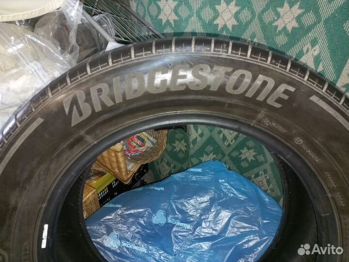 Bridgestone Alenza H/L 33 225/60 R18 100H