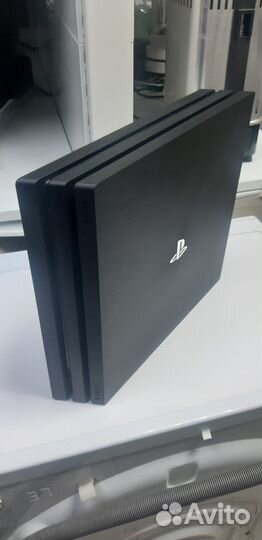 Игровая приставка Sony PlayStation 4 Pro 1Tb /вг