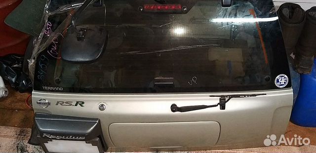 Продам заднюю дверь