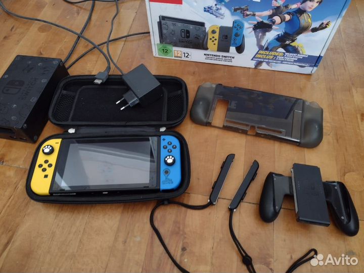 Nintendo switch Продам