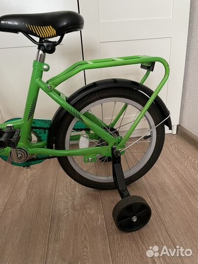 Велосипед четырехколесный stels