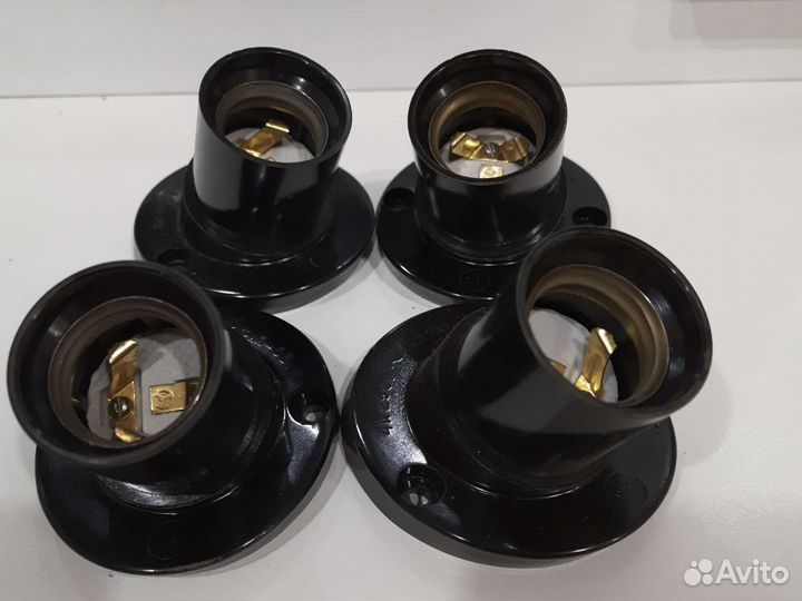 Патрон электрический для лампочек