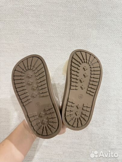 Туфли детские для девочки 23