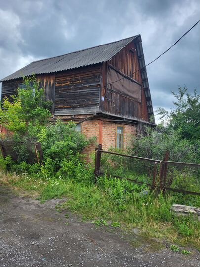 Дом 24 м² на участке 4 сот.