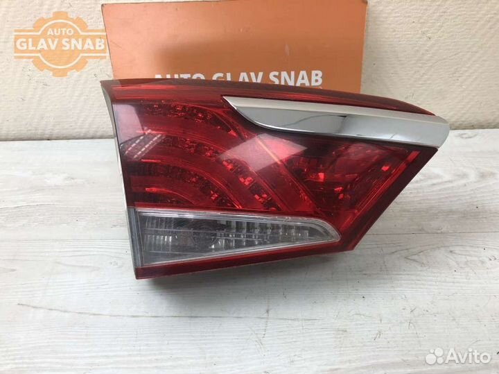 Фонарь в крышку левый Хендай i40