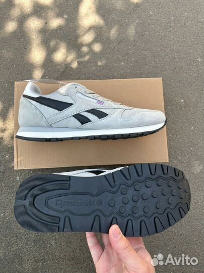 Кроссовки Reebok classic grey black 42