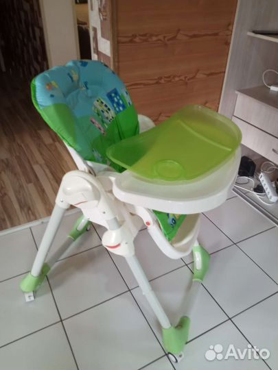 Детский стульчик для кормления