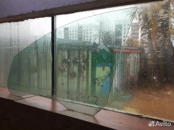 Ford focus 2 стекло переднее левое водительское